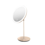 Veidrodis ant kojelės su LED apšvietimu Be Osom LED Table Mirror Champagne, šampaninės spalvos, 1X, skersmuo 175 mm